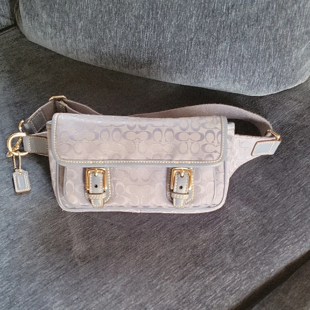 Y2K Coach Jacquard Vintage Bon Voyage Signature Blue Belt Bag/Fanny Pack
